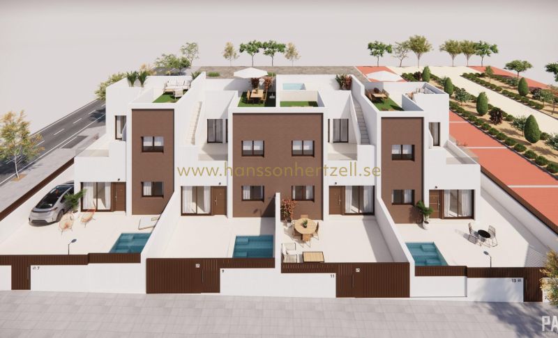 Radhus  - Nybyggnad - Pilar de la Horadada - Zona Pueblo