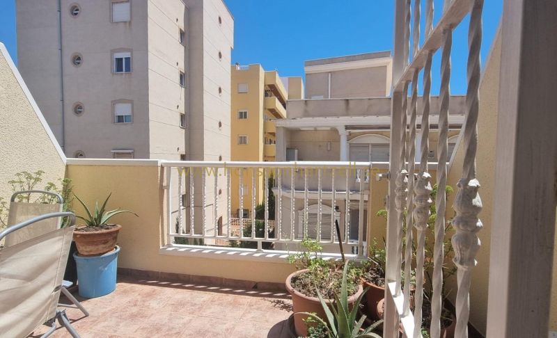 Lägenhet - Försäljning - Torrevieja - Playa del Cura