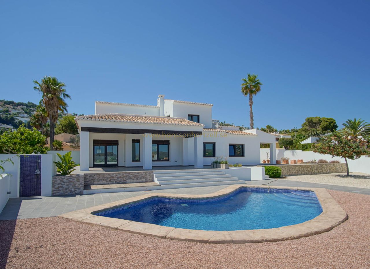Försäljning - Villa - Moraira - La Sabatera