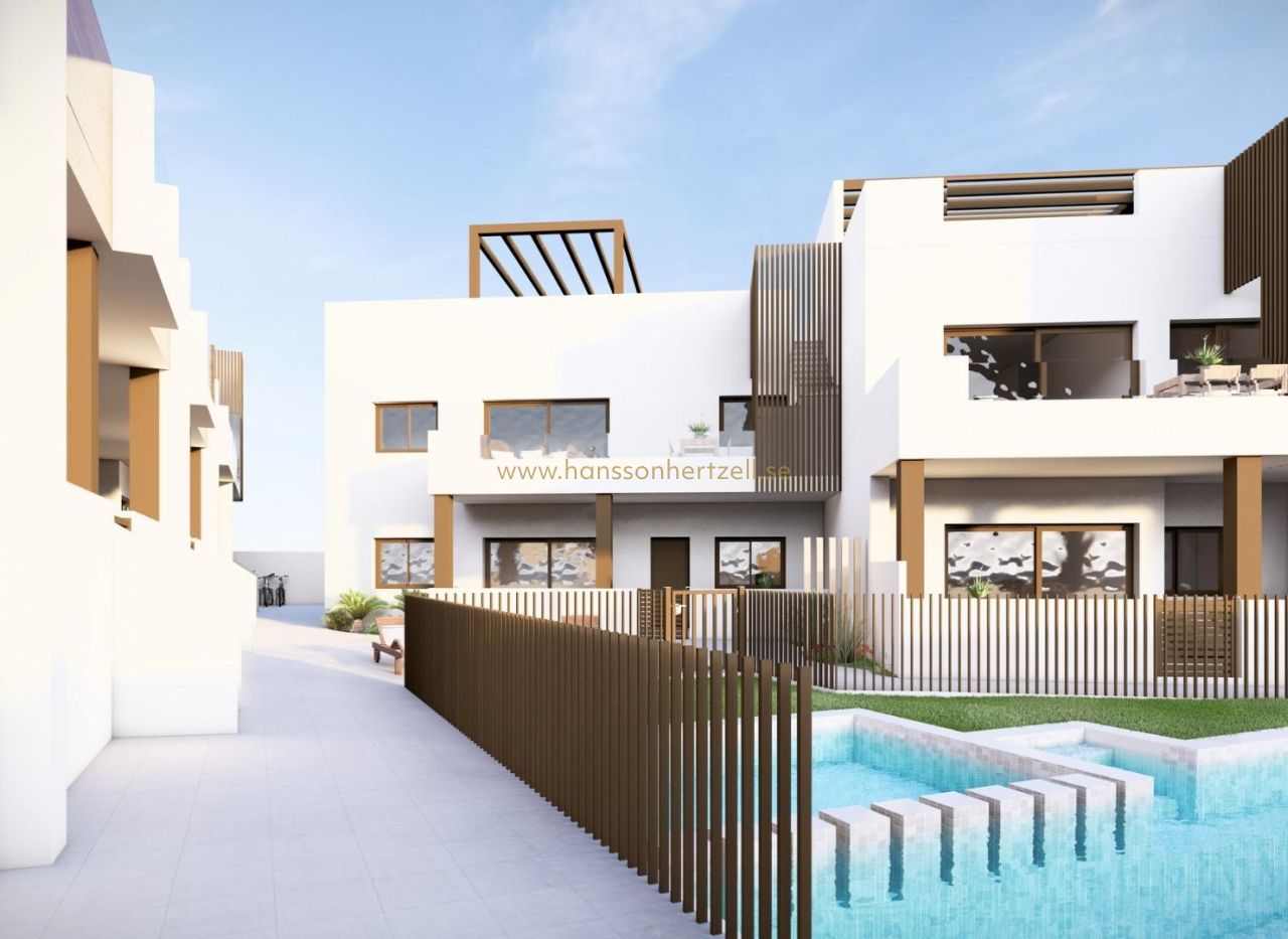 New Build - Appartement - Pilar de la Horadada - pueblo