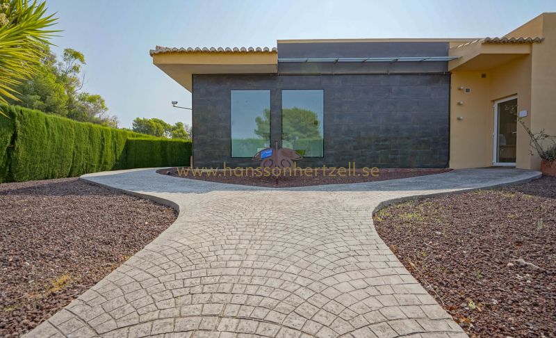 Villa - Försäljning - Javea - Montgó-Barranqueres