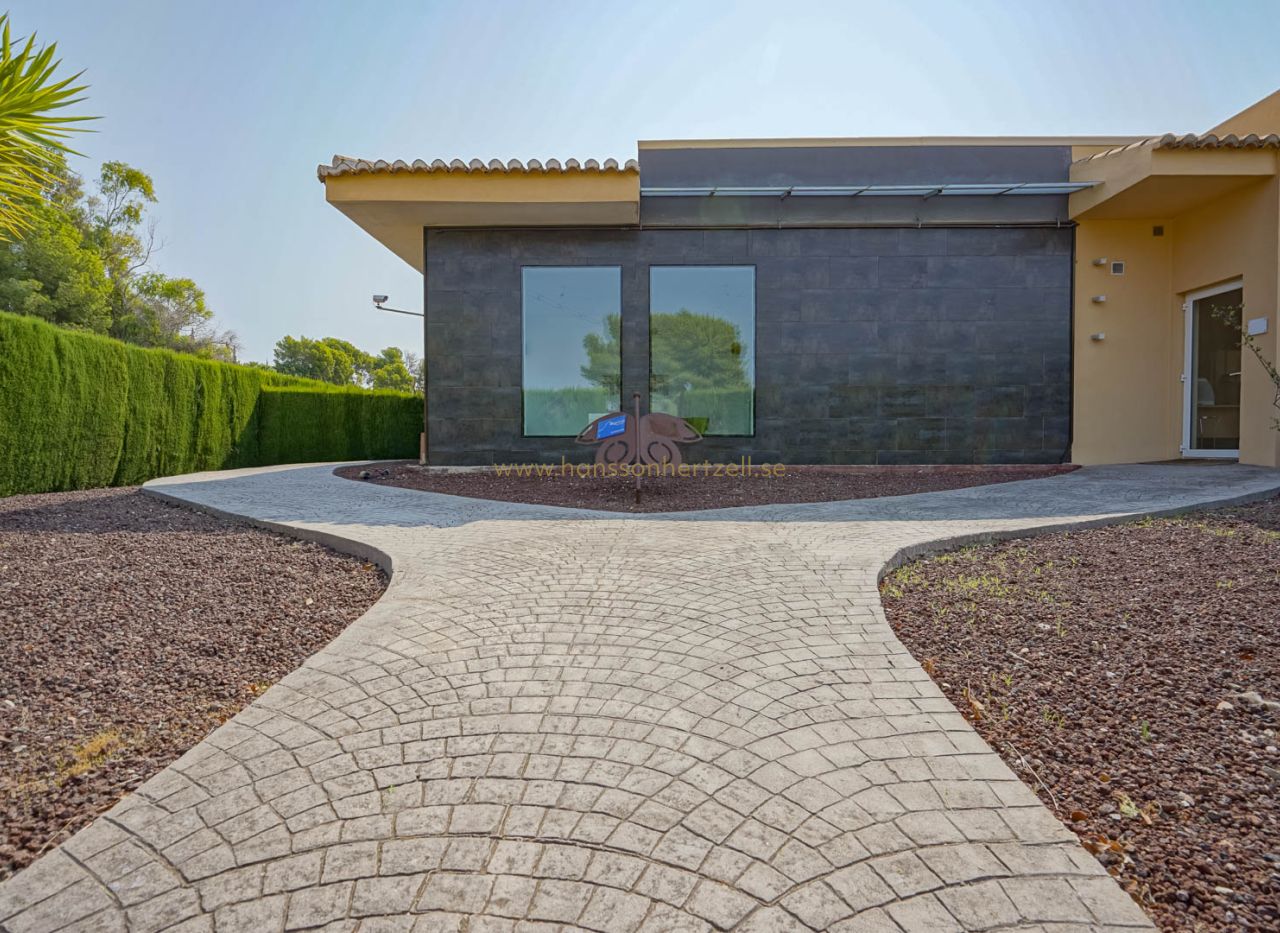 Sale - Villa - Javea - Montgó-Barranqueres