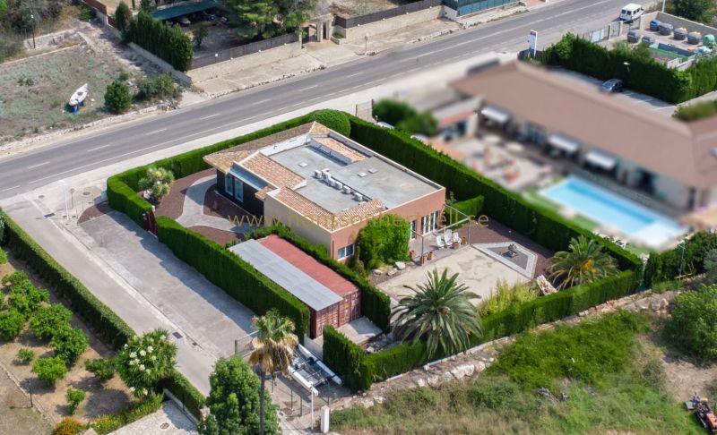 Commercial property - Försäljning - Javea - Montgó-Barranqueres