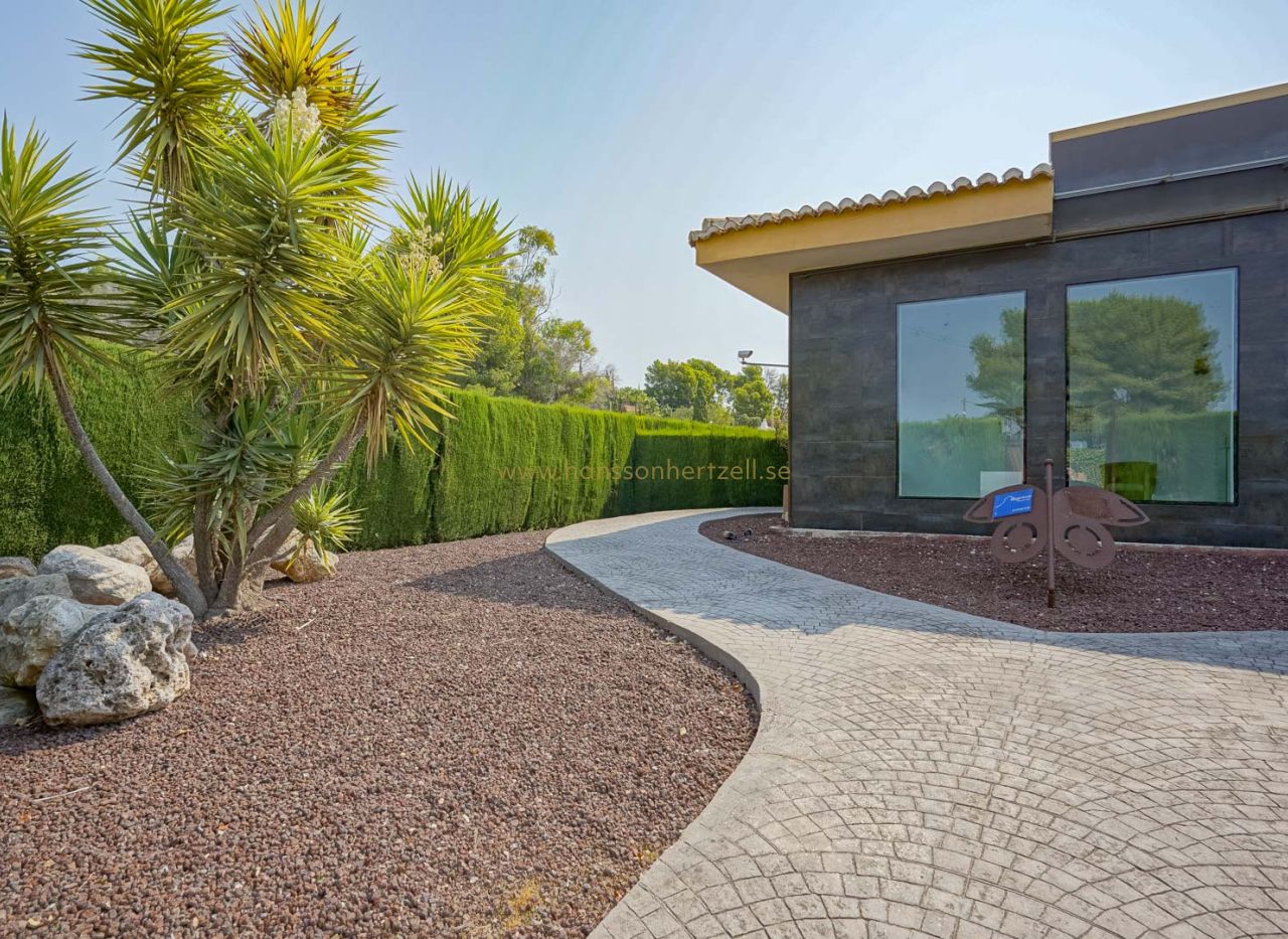 Försäljning - Commercial property - Javea - Montgó-Barranqueres