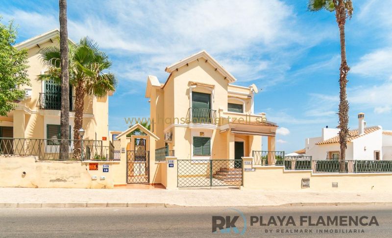 Villa - Försäljning - Orihuela Costa - Villamartin 