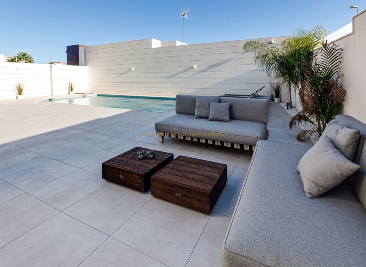 Nybyggnad - Villa - Pilar de la Horadada - pueblo