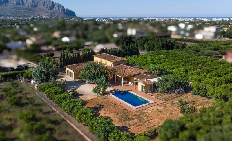 Villa - Sale - Pedreguer - Pedreguer