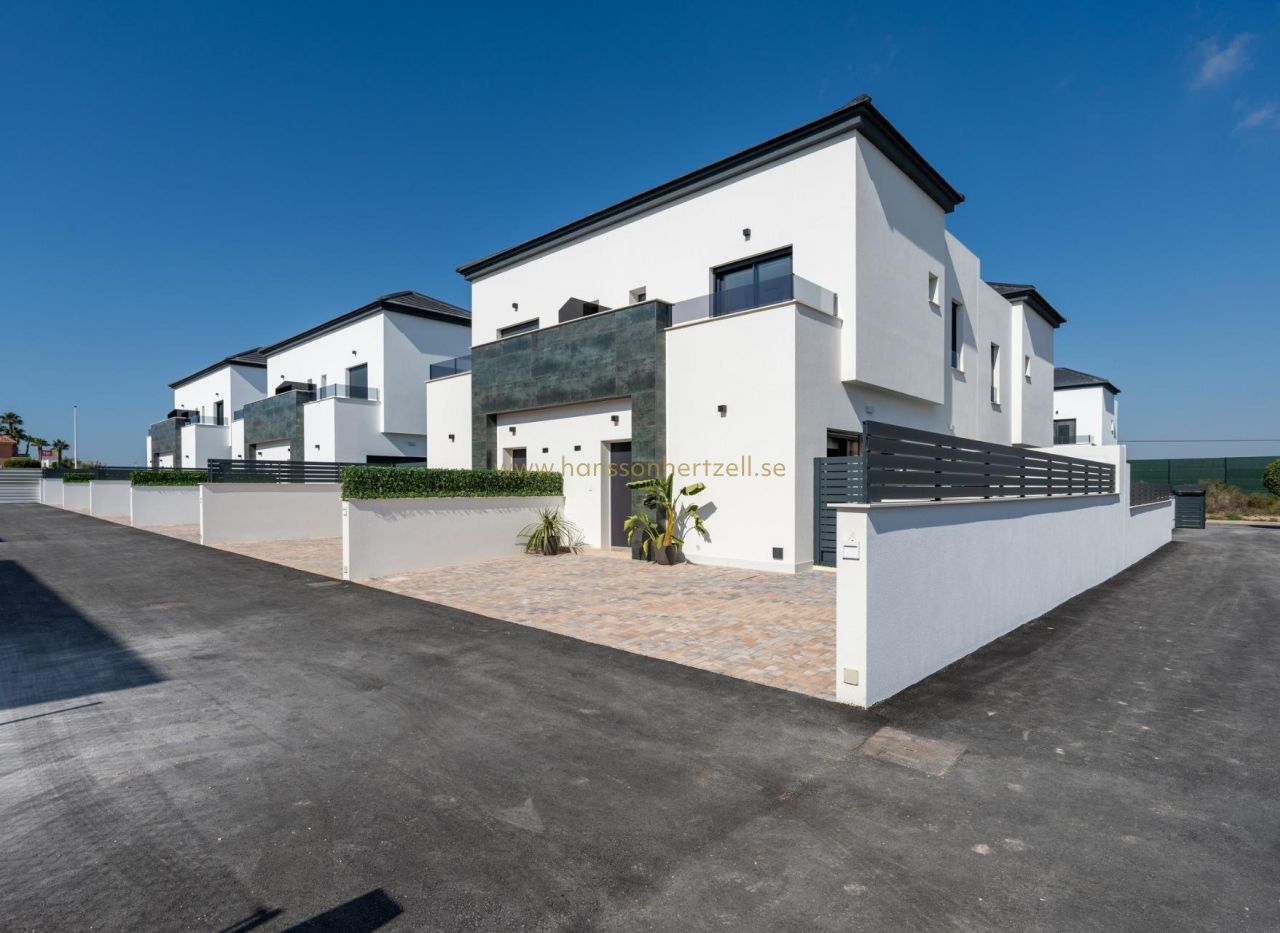 Nybyggnad - Radhus  - Gran Alacant