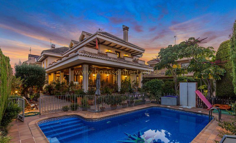 Villa - Försäljning - Torrevieja - La Veleta