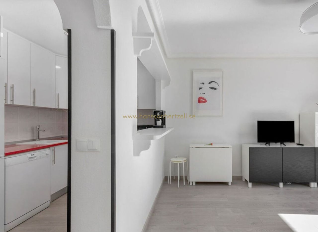 Försäljning - Lägenhet - Torrevieja - La Mata