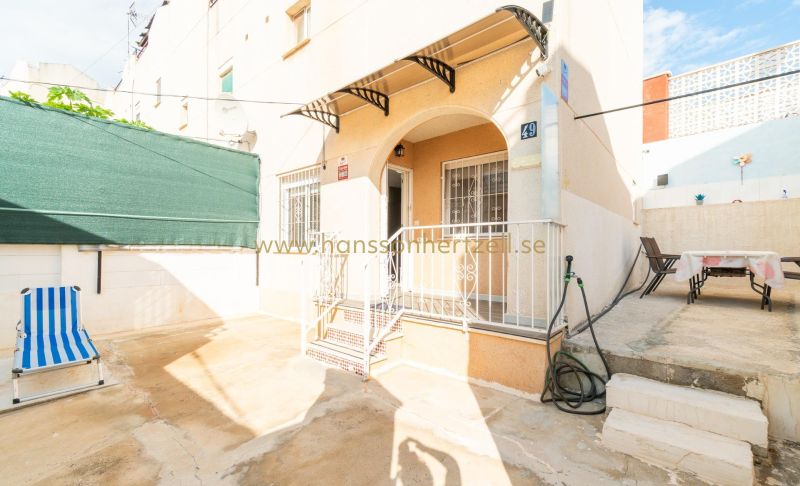 Lägenhet - Försäljning - Torrevieja - Los Balcones