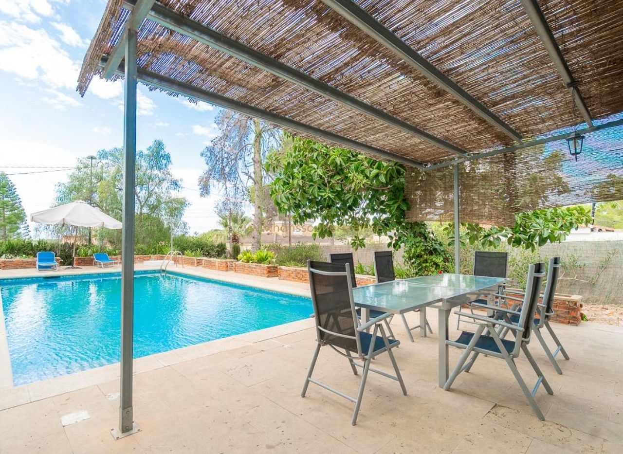 Försäljning - Villa - Pilar de la Horadada - Pinar de Campoverde