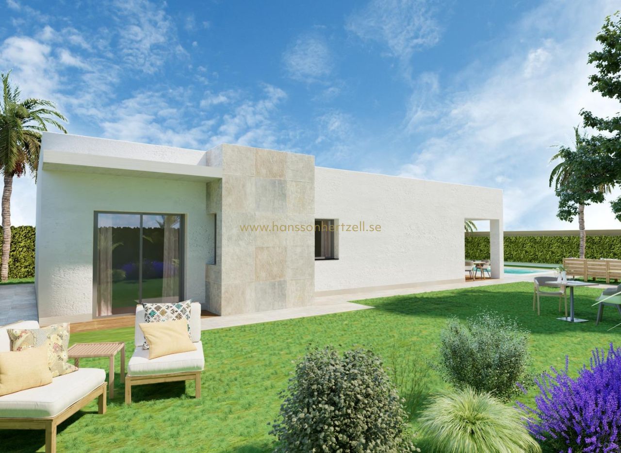 Nueva construcción  - Chalet - Hondón de las Nieves	 - Urbaniz. La Montañosa