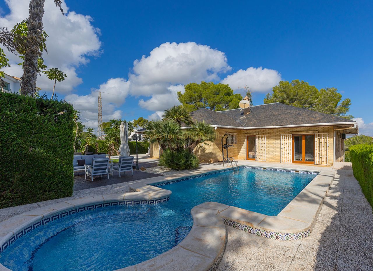 Försäljning - Villa - Orihuela Costa - Las Filipinas