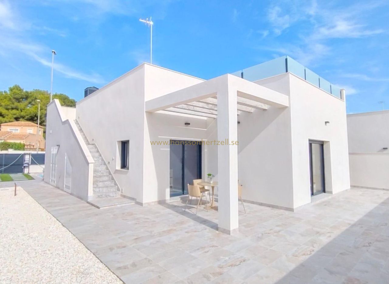 New Build - Villa - Pilar de la Horadada - Pinar de Campoverde