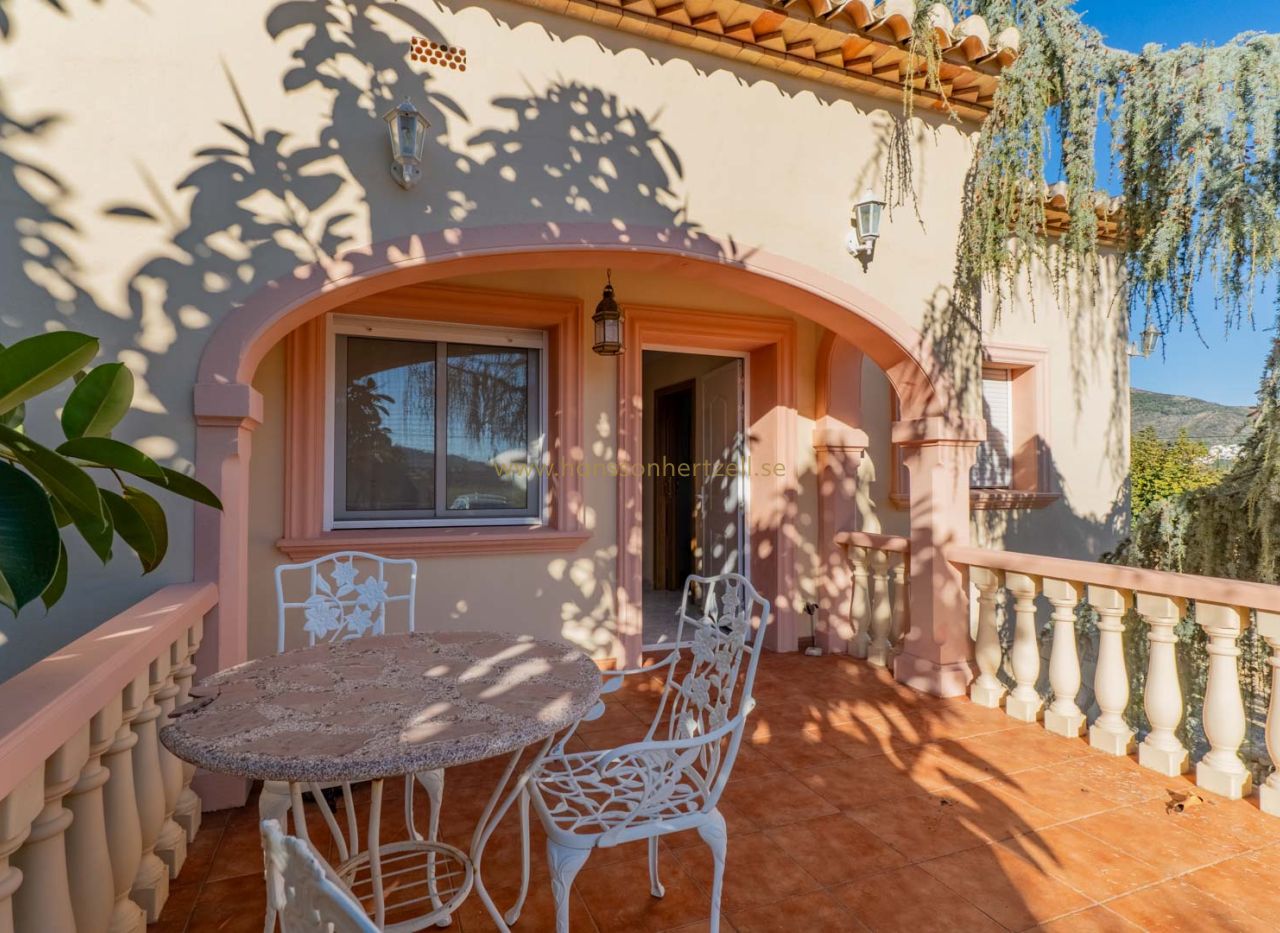 Sale - Villa - Jalon