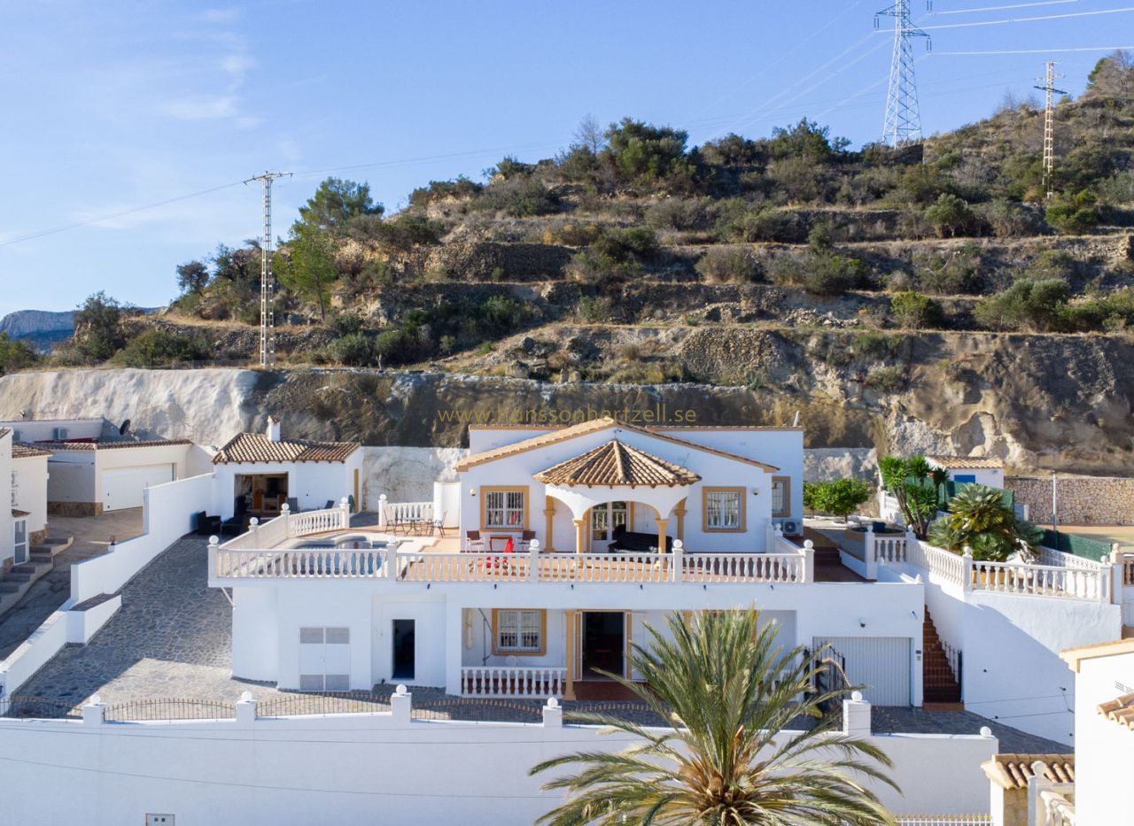 Sale - Villa - Calpe - Partida Les Cucarres