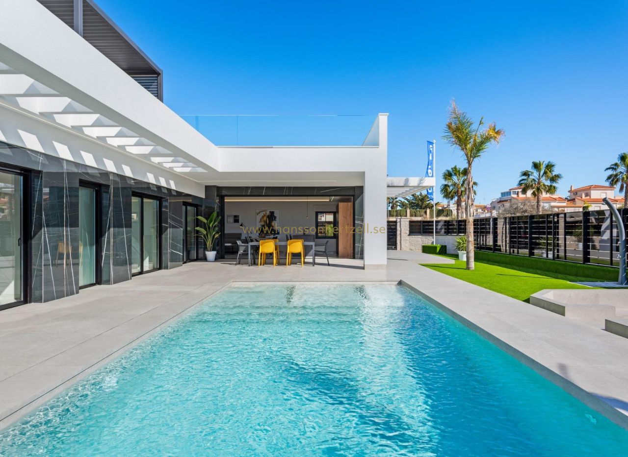 Nybyggnad - Villa - Algorfa - La finca golf