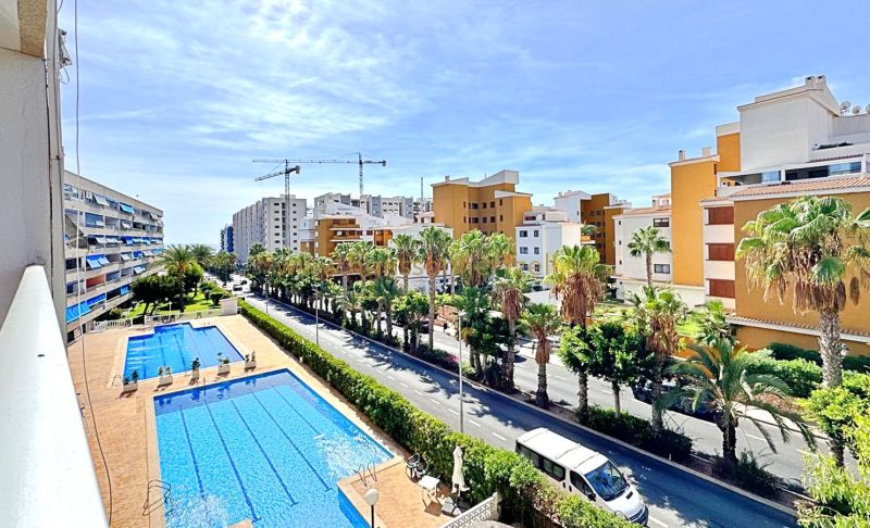 Lägenhet - Försäljning - Torrevieja - Torrevieja