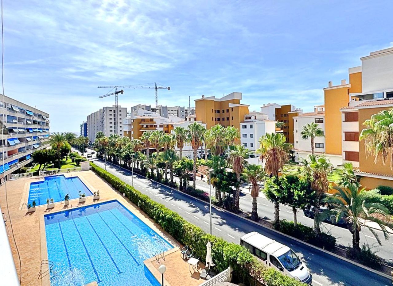 Försäljning - Lägenhet - Torrevieja