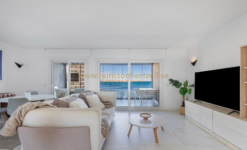 Lägenhet - Försäljning - Torrevieja - Punta Prima