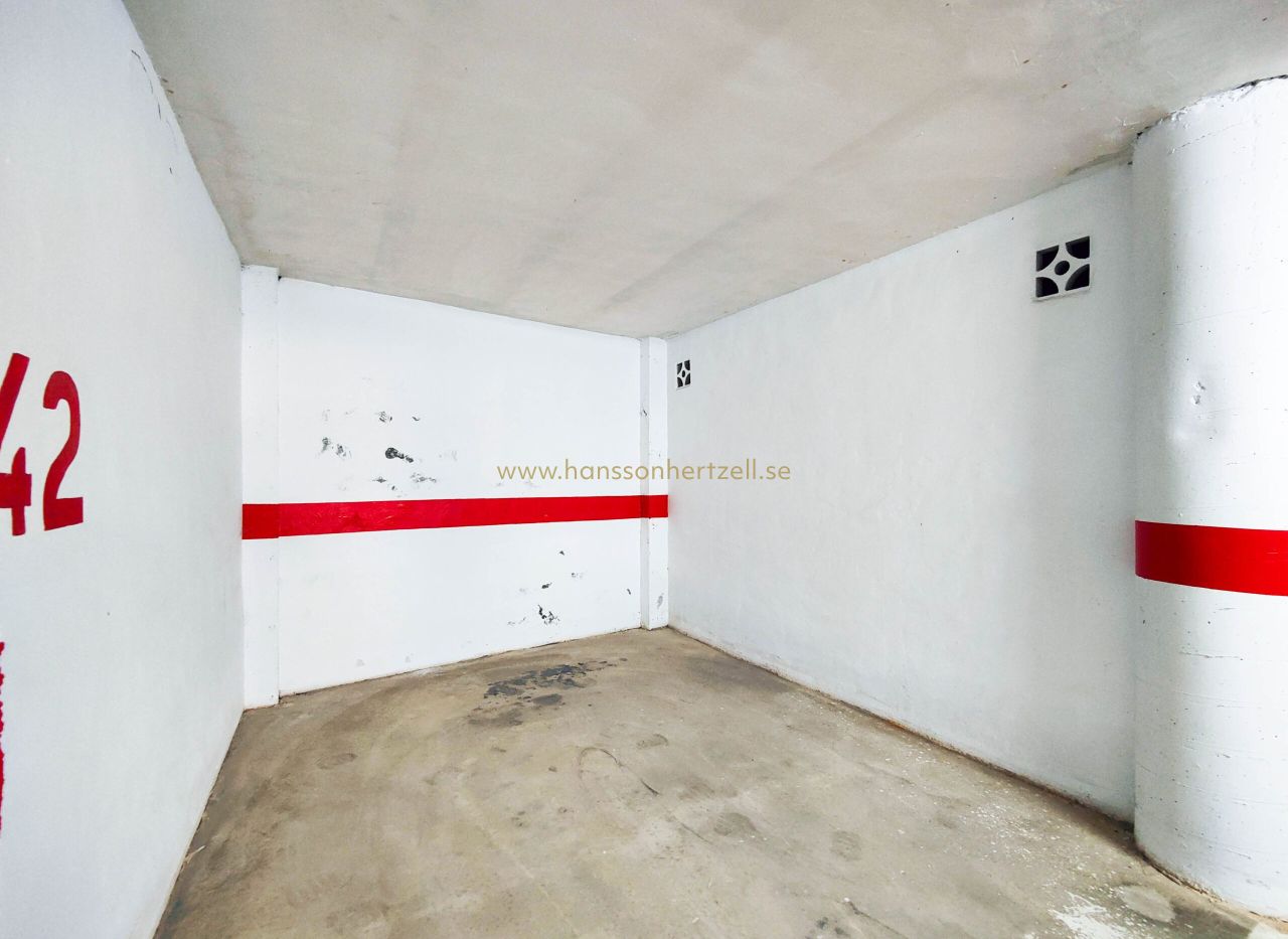 Sale - Garage - Torrevieja  - Torrevieja