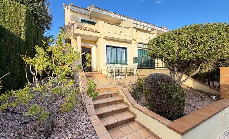 Casa adosada - Venta - Orihuela Costa - Campoamor