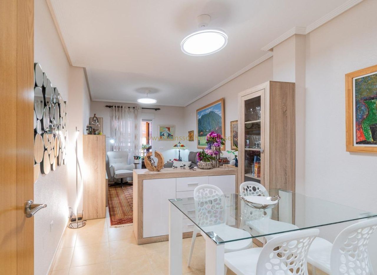 Sale - Appartement - Torrevieja  - Centro