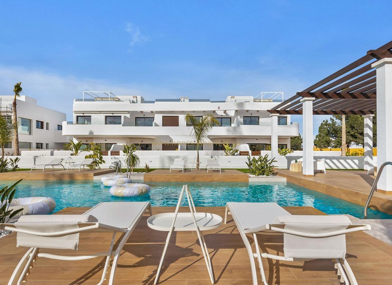 Nybyggnad - Lägenhet - Los Alcázares - La Serena Golf