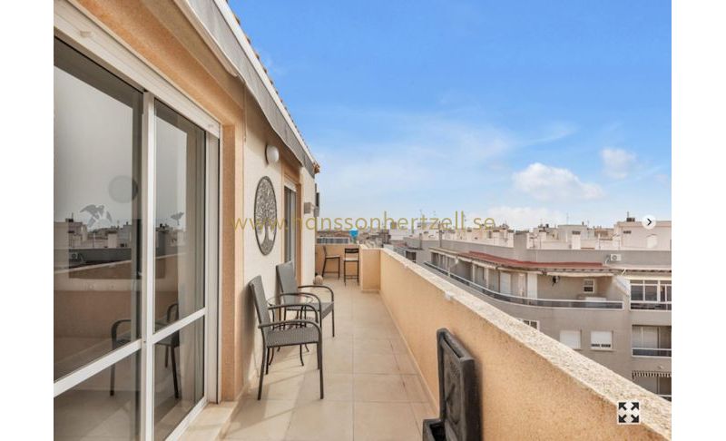 Lägenhet - Försäljning - Torrevieja - Torrevieja