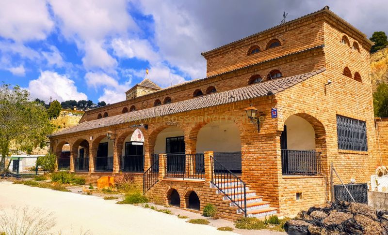 Villa - Försäljning - Finestrat - Finestrat