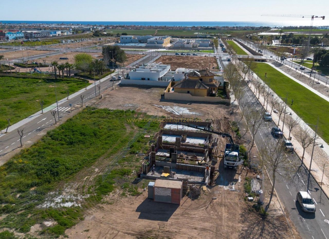 Nueva construcción  - Chalet - Pilar de la Horadada - pueblo