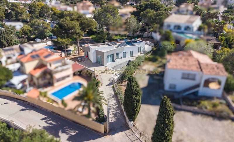 Villa - Försäljning - Calpe - La Calalga
