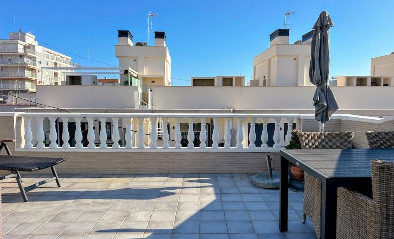 Appartement - Sale - Torrevieja  - Playa del Cura