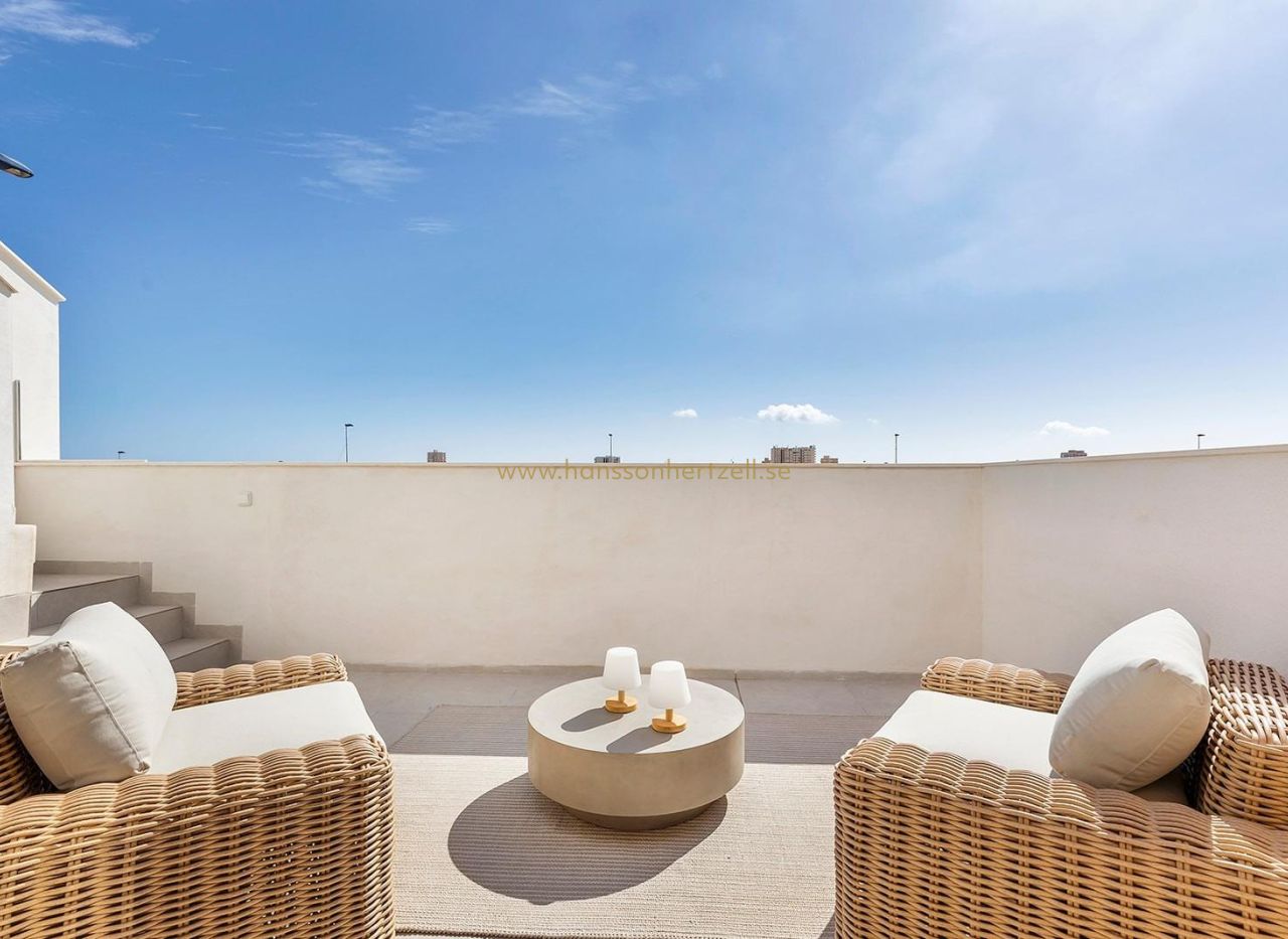 Nybyggnad - Villa - Los Alcázares - Serena Golf