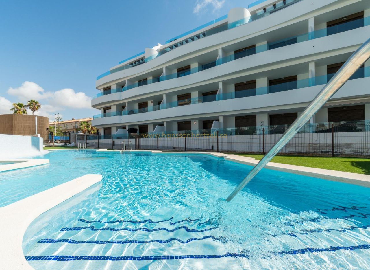 Nybyggnad - Lägenhet - Orihuela Costa - Playa Flamenca