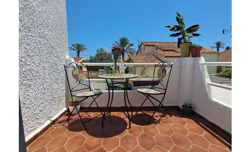 Appartement - Sale - Torrevieja  - Nueva Torrevieja