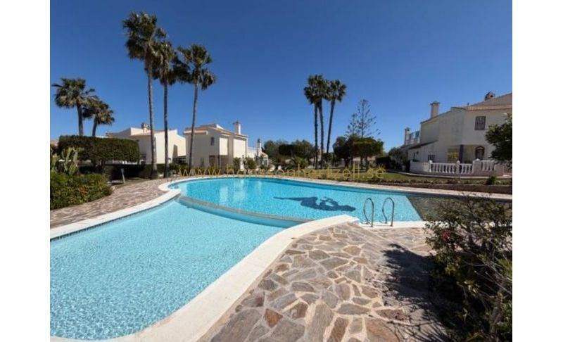 Apartamento - Venta - Torrevieja  - Los Altos