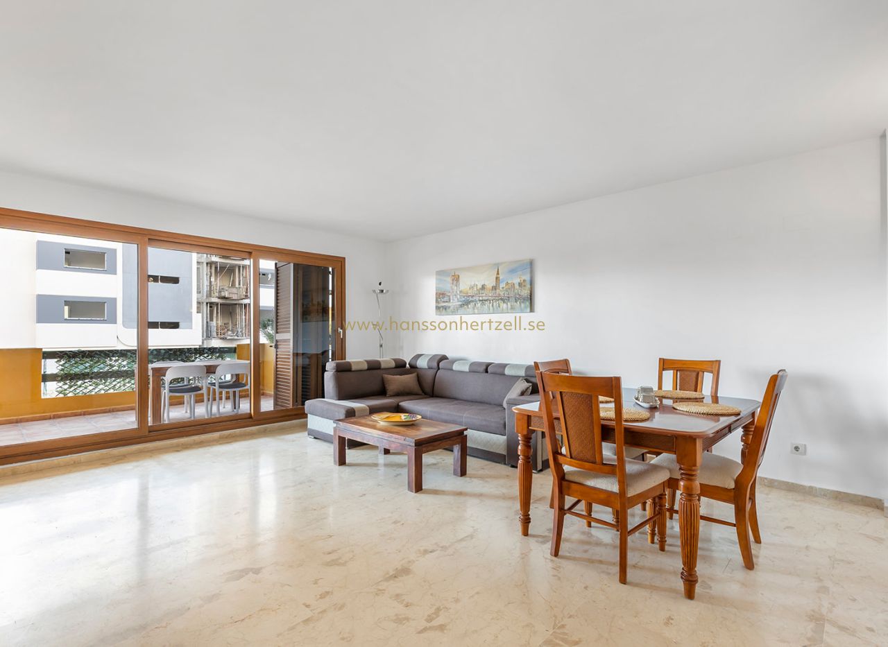 Sale - Apartment - Torrevieja  - Punta Prima