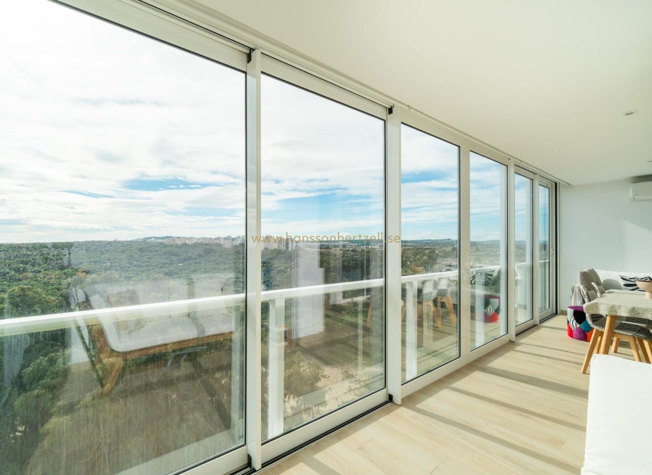 Sale - Appartement - Guardamar  - Puerto Deportivo