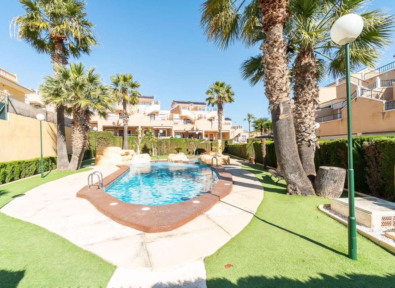 Försäljning - Lägenhet - Orihuela Costa - Villamartin 