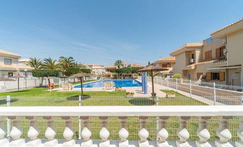 Villa - Sale - Orihuela Costa - Playa Flamenca