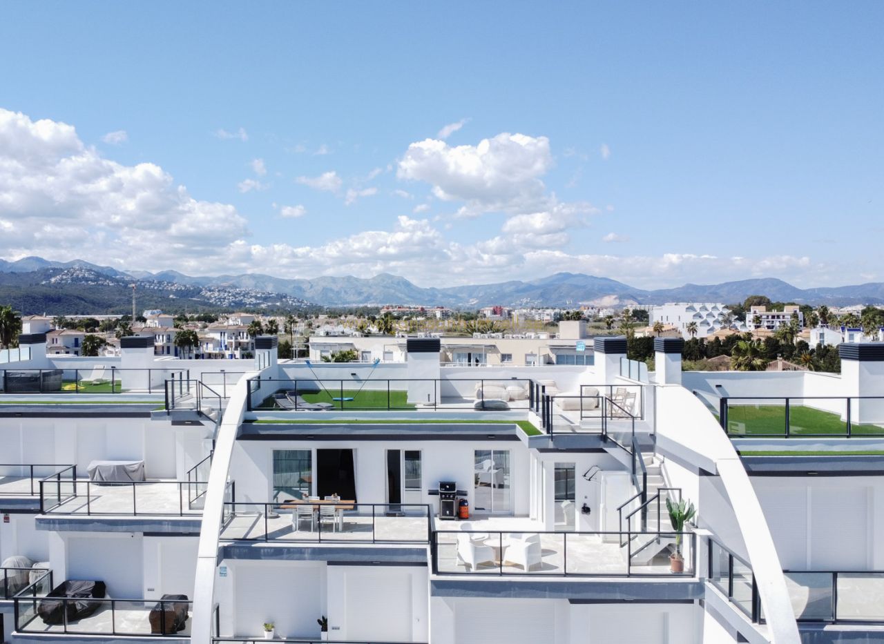 Sale - Appartement - Denia - Deveses