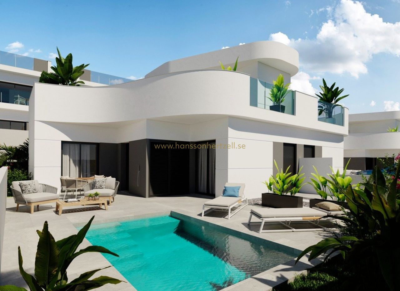 Nueva construcción  - Chalet - Torrevieja  - Lago Jardín II